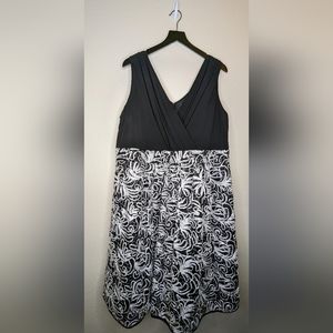 Roz & Ali Black and White Sequin Plus Size Dress